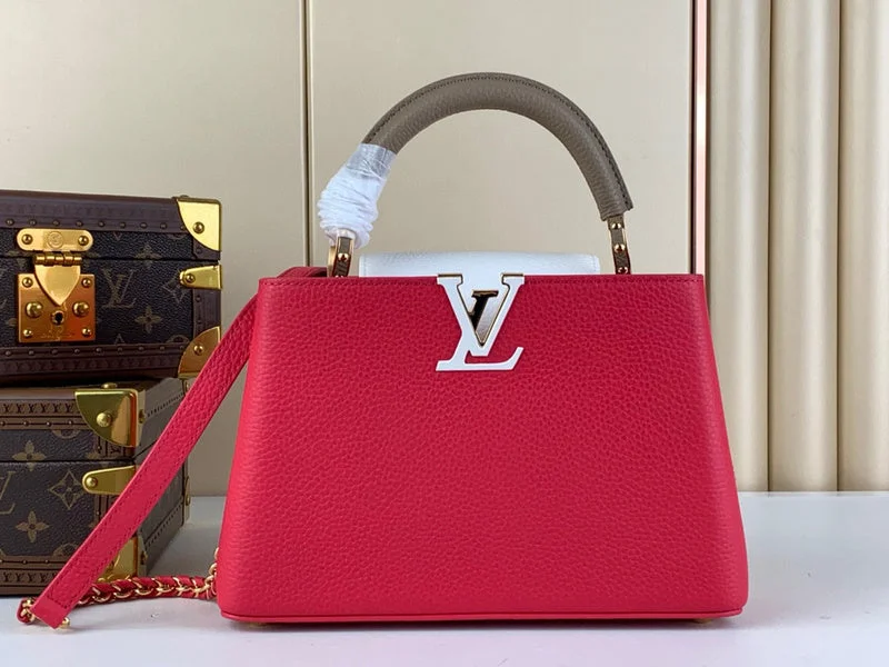 Ladies Louis Vuitton handbags with a detachable coin purse insideLouis Vuitton Bags