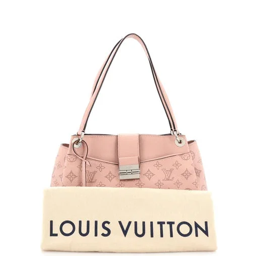 Louis Vuitton tote bags with a water - resistant coating for outdoor useLOUIS VUITTON MONOGRAM SEVRES MAHINA CALFSKIN LEATHER