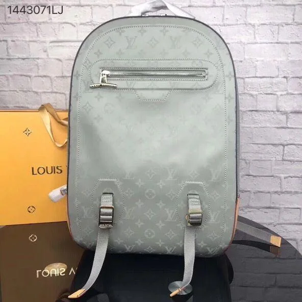 Louis Vuitton handbags with a beaded trim for a touch of glamourLouis Vuitton Backpack GM Monogram Titanium