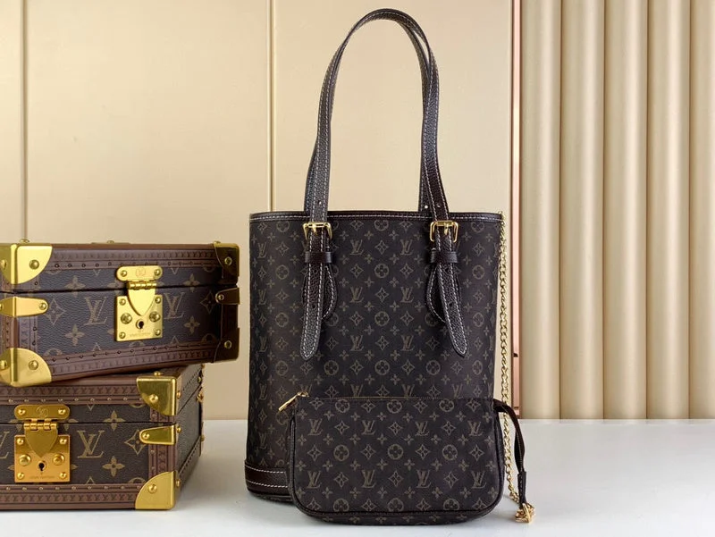 Louis Vuitton handbags with a back - zip pocket for storing valuablesLouis Vuitton Bags