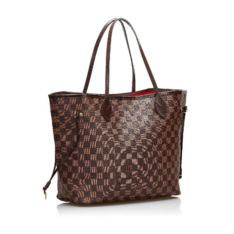 Louis Vuitton bags with a snap - button closure and a decorative charm for styleLouis Vuitton Damier Ebene Neverfull PM 36251)