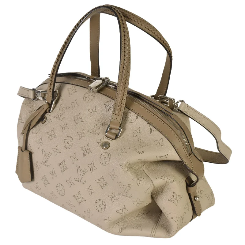 Ladies Louis Vuitton Capucines bags with a detachable shoulder strapLOUIS VUITTON Asteria Monogram Mahina Galle Leather Handbag Shoulder Bag M54672