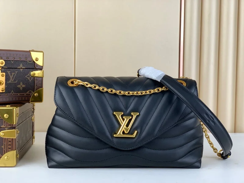 Ladies Louis Vuitton shoulder bags with a magnetic - closure flap for easeLouis Vuitton Bags