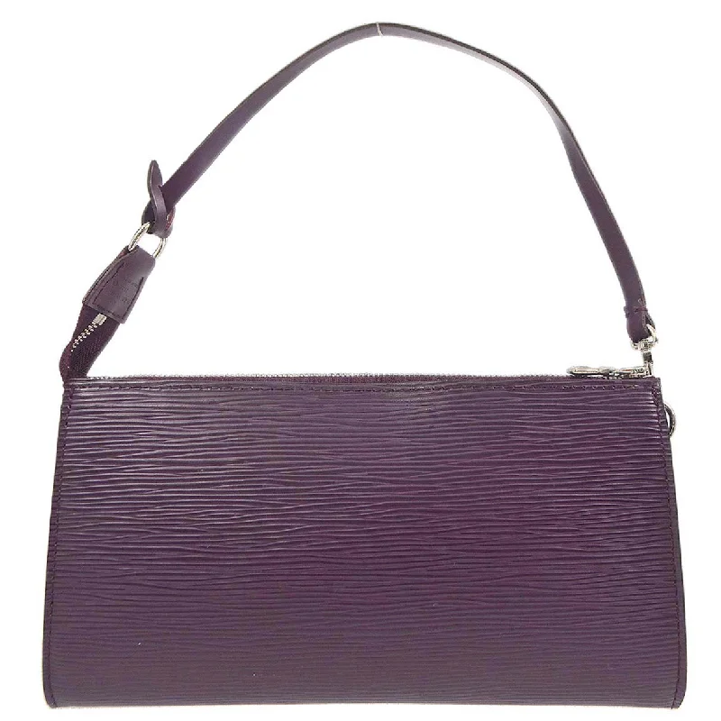 Louis Vuitton handbags with a beaded trim for a touch of glamourLouis Vuitton 2009 Purple Epi Pochette Accessoires Pouch M5298K