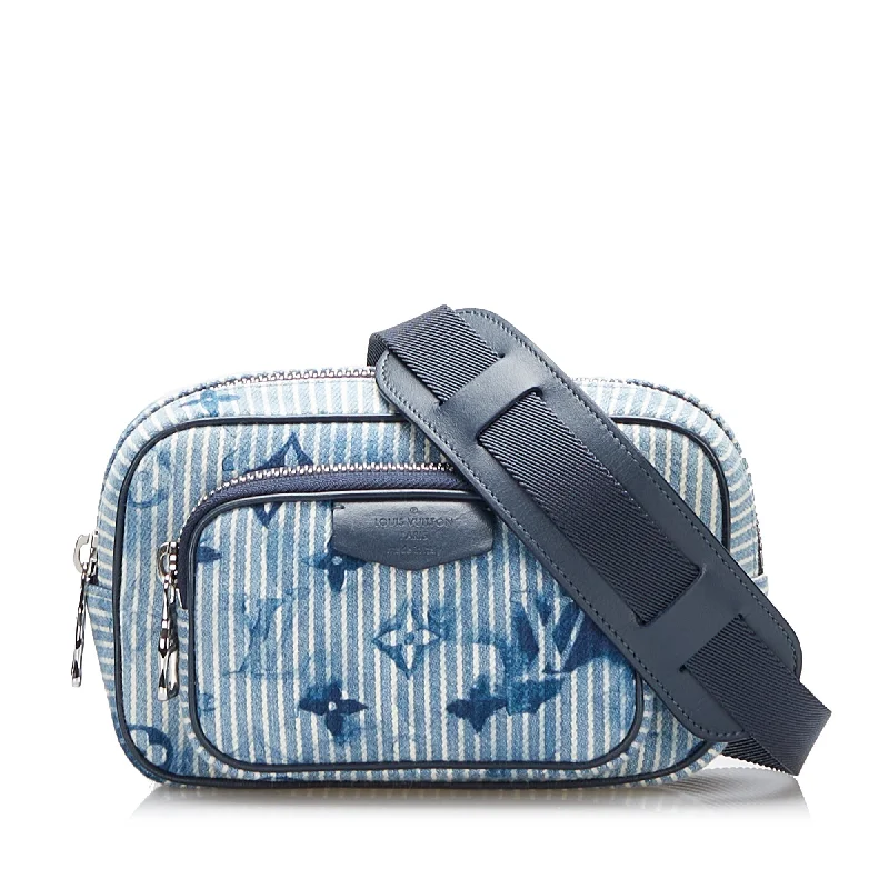 Louis Vuitton bags with a magnetic snap closure for easy accessLouis Vuitton Outdoor Pouch Striped Watercolor Monogram Denim