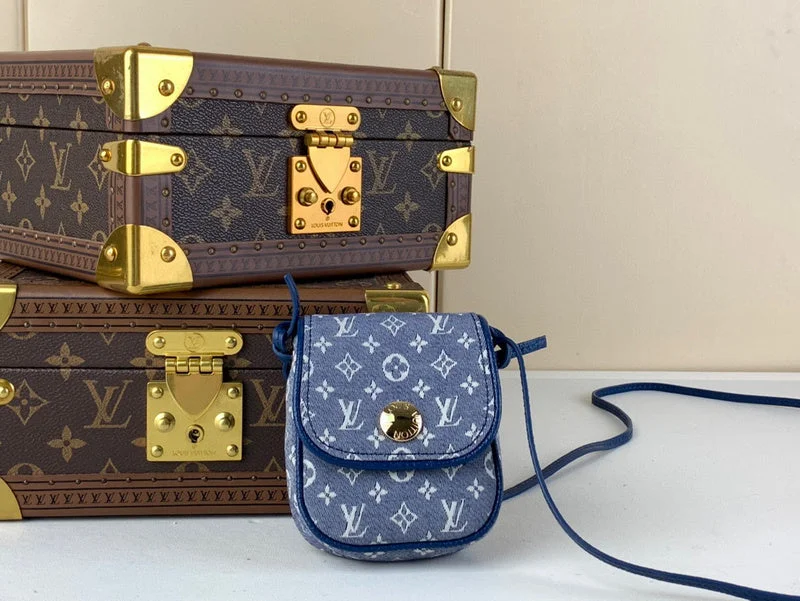 Louis Vuitton Twist bags with a contrast - colored interior for visual interestLouis Vuitton Bags