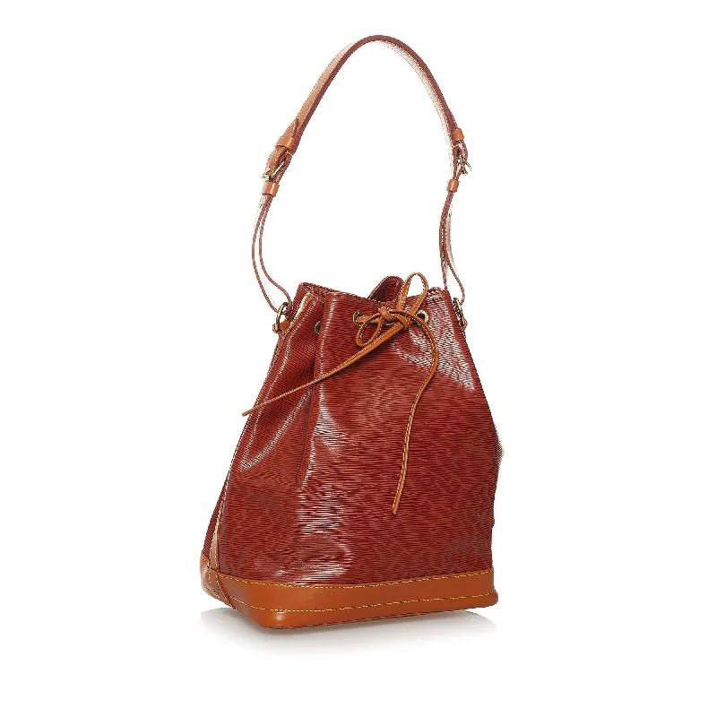 Louis Vuitton bags with a front - zip pocket for small items like keysLouis Vuitton Epi Bicolor Noe (31395)