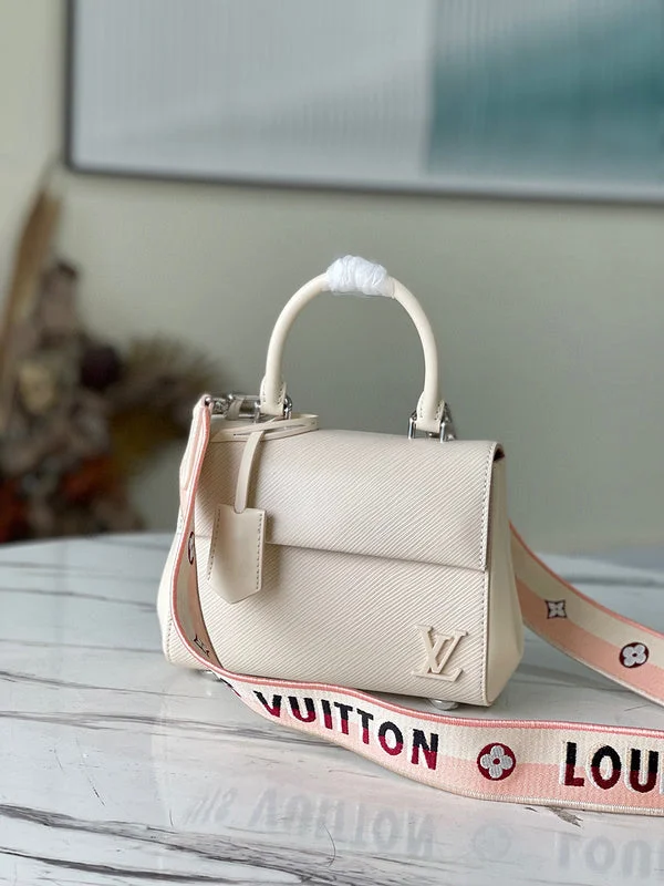 Small - sized Louis Vuitton Pochette Metis bags for a compact carryLouis Vuitton Bags