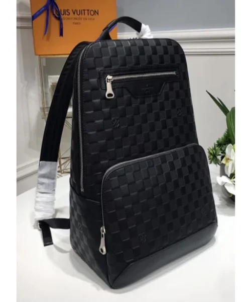 Ladies Louis Vuitton shoulder bags with a magnetic - closure flap for easeLouis Vuitton Avenue Backpack Damier Infini Leather Onyx