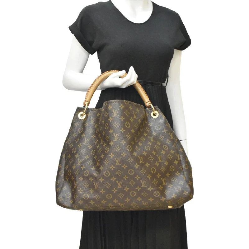 Louis Vuitton Twist bags with the iconic LV - turnlock closureLOUIS VUITTON Artsy GM Monogram Canvas Hobo Bag Brown