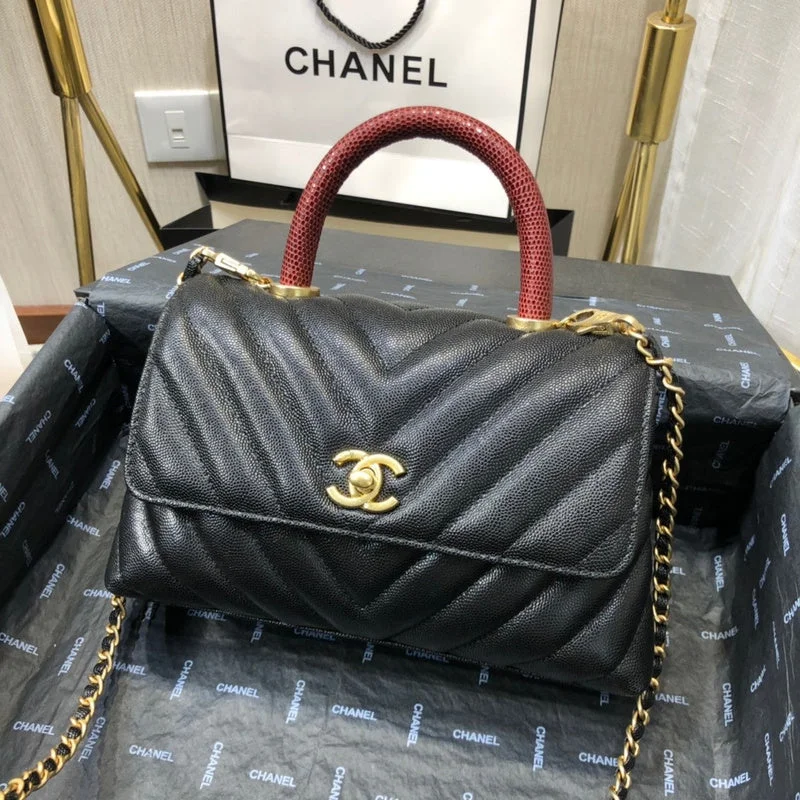 Chanel bags with chain and leather strap combinationsChanel Bags