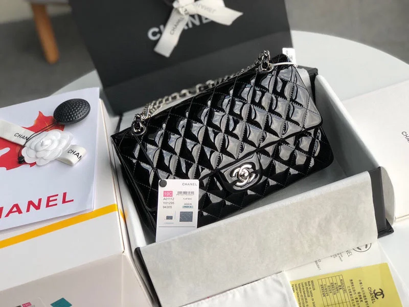 Chanel bags for women with a taste for high fashionChanel Bags