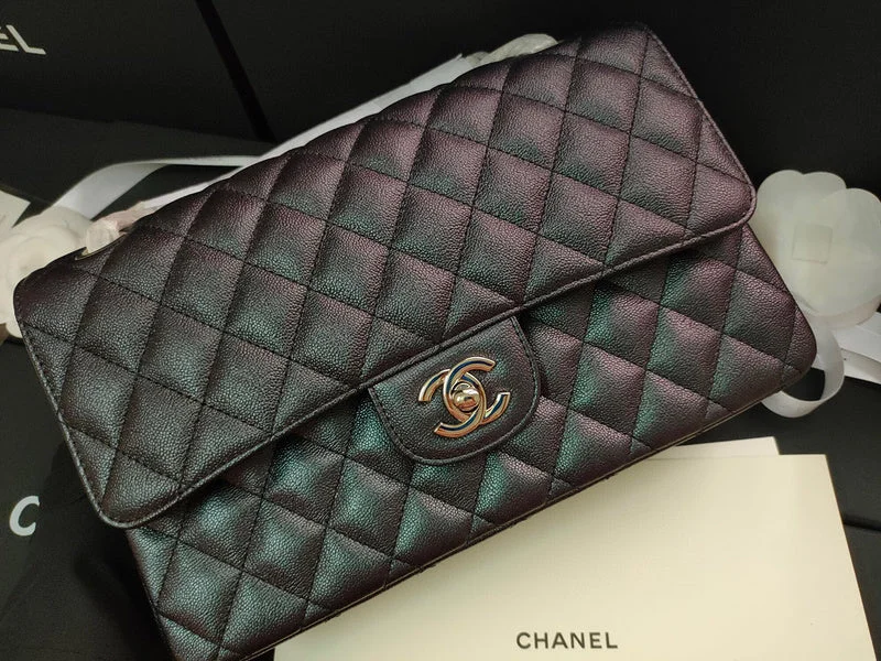 Chanel bags for the minimalist fashionChanel Bags