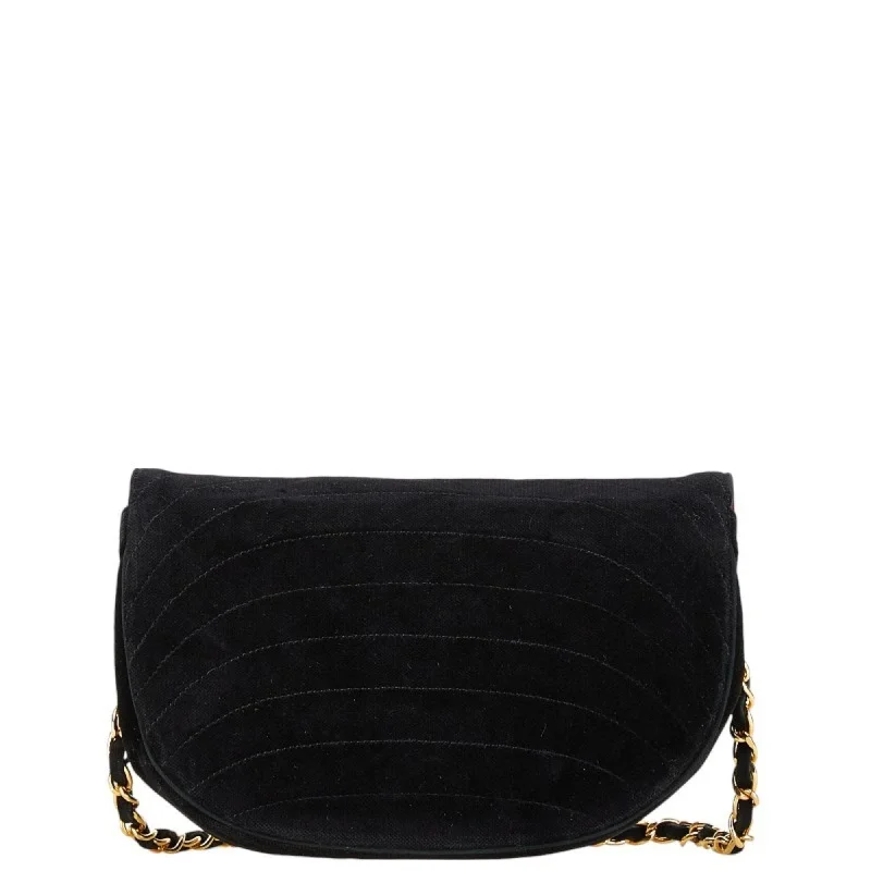 Chanel bags for a polished and professional appearanceCHANEL Half moon Shoulder Bag