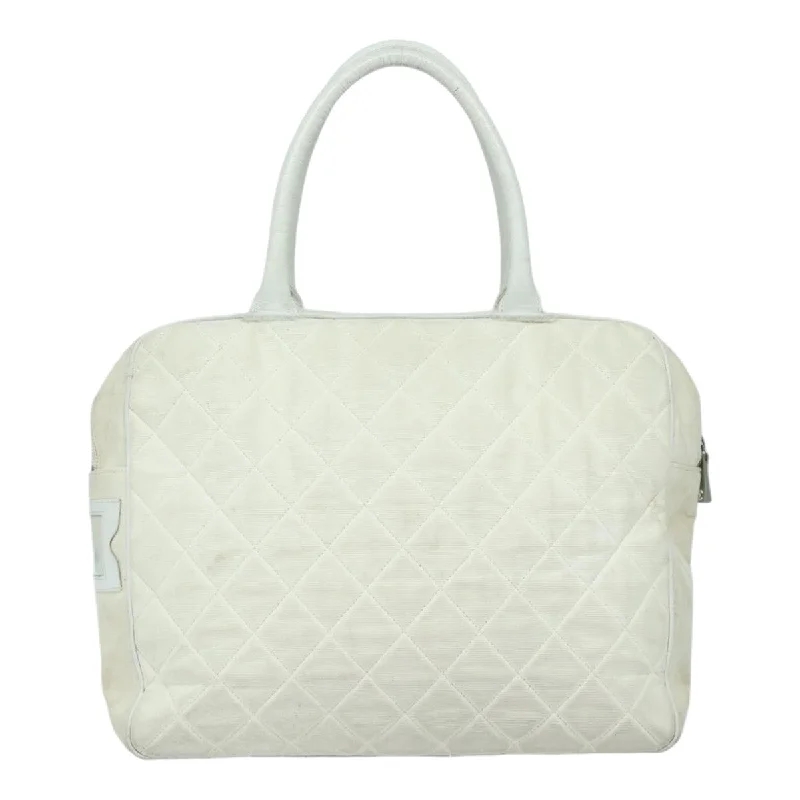 Chanel Quilted Leather Shoulder Bag for FashionistasCHANEL Hand Bag Canvas White Silver CC  bs16919