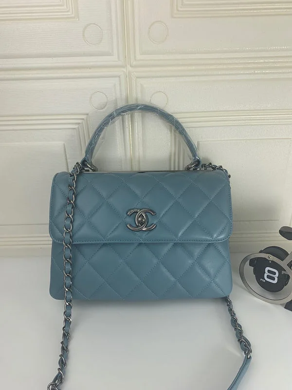 Chanel Quilted Leather Shoulder Bag for FashionistasChanel Bags