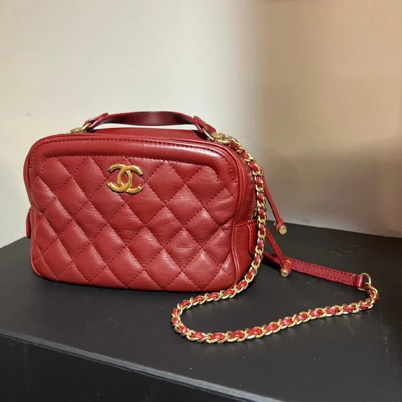 Chanel Lightweight Handbag for Daily ErrandsChanel Dark Red CC Crossbody Bag