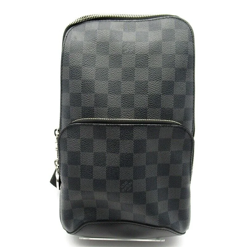 Ladies Louis Vuitton Petite Malle bags with a star - shaped charm for cutenessLouis Vuitton Avenue Sling Bag Damier